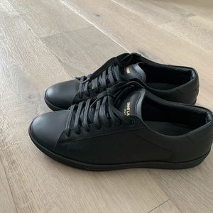 SAINT LAURENT SL/01 Court Classic Leather Sneakers